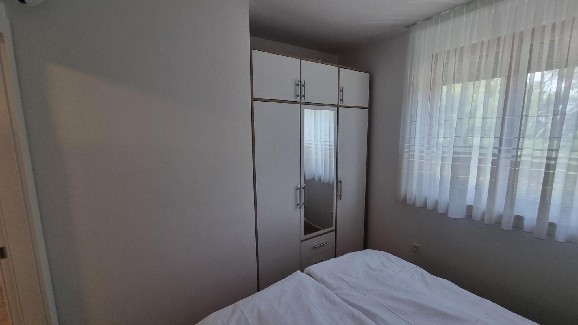Apartment Nevio *